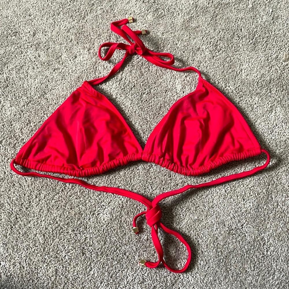 VENUS bikini top